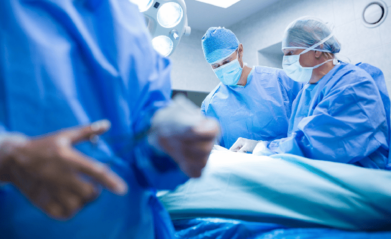 Cierre de orejuela izquierda en Naucalpan: Avances en Cardiología y Electrofisiología Cardiaca